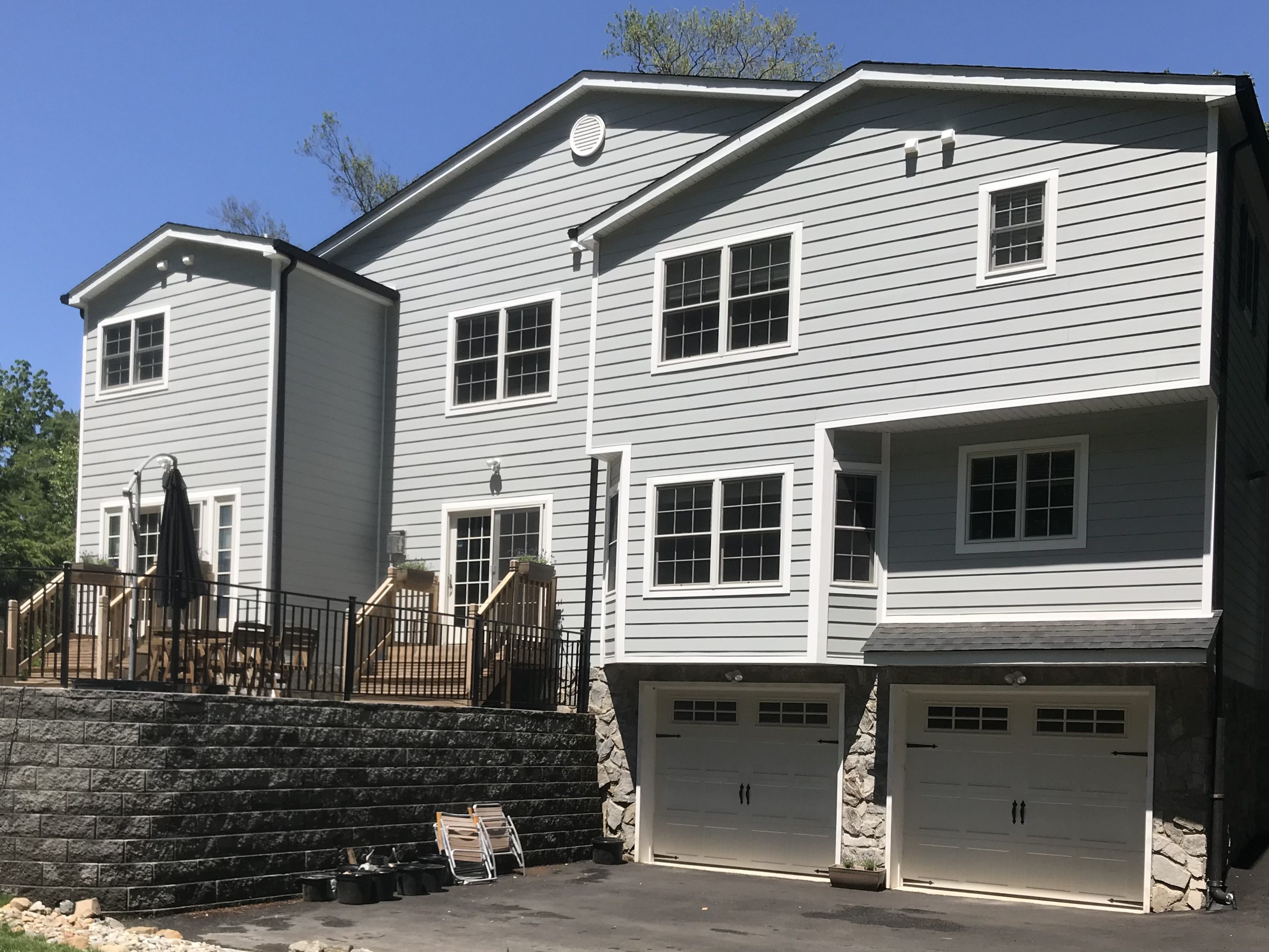 Completed siding replacement in Summit NJ